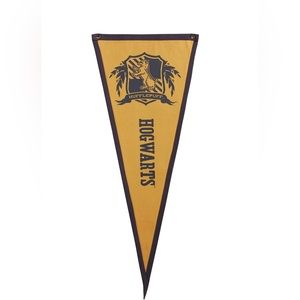 Pottery Barn Pennant Hogwarts Hufflepuff